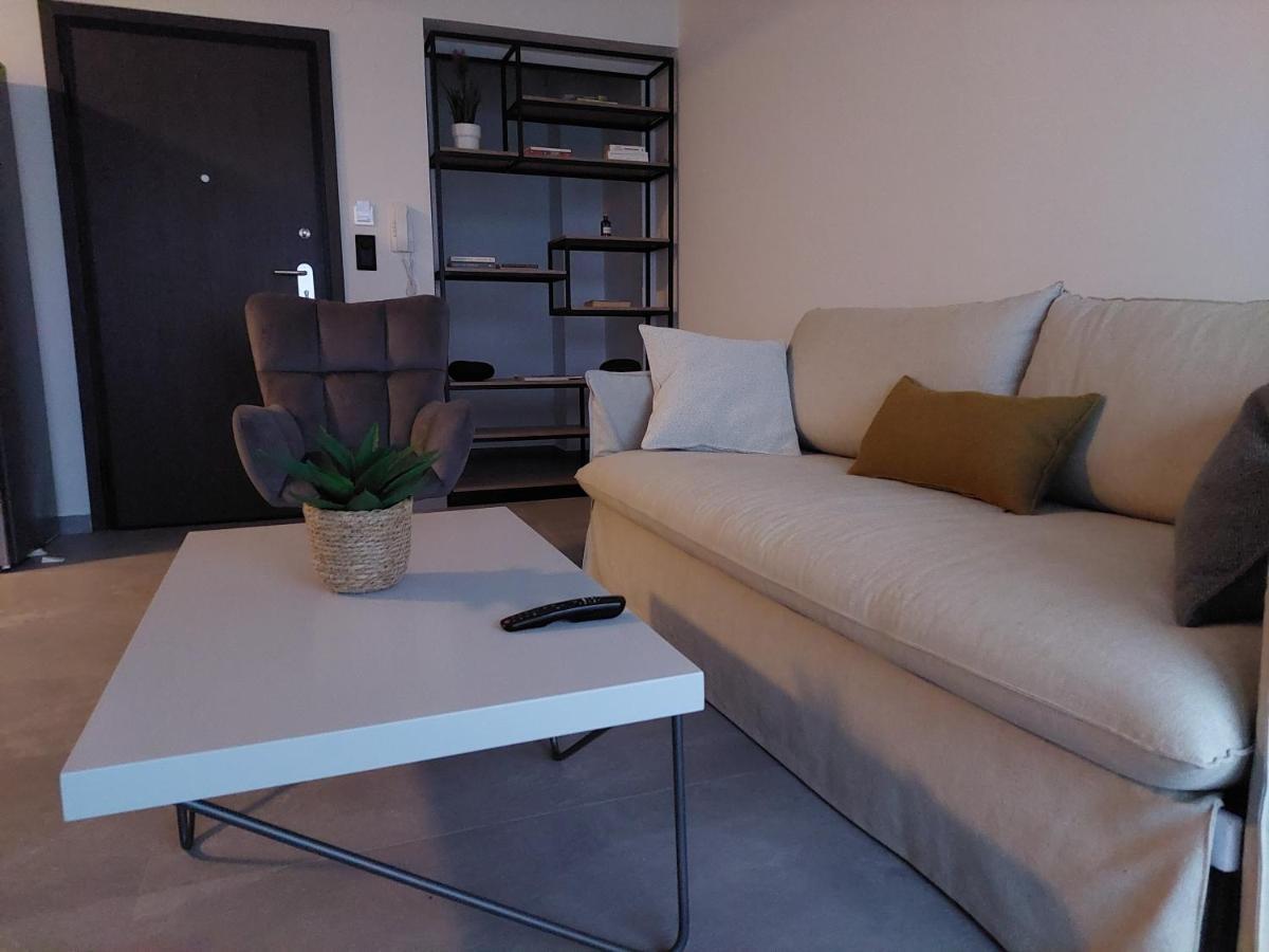 Christellie Luxury Apartment Kiáton Buitenkant foto